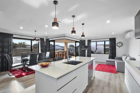 Photo of property in 4 Ellesmere Avenue, Bell Block, New Plymouth, 4312