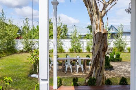 Photo of property in 250 Main Street, Greytown, 5712