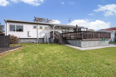 Photo of property in 4 Nettlingham Place, Te Puke, 3119