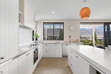 Photo of property in Kamahi Street, Wanaka, 9305