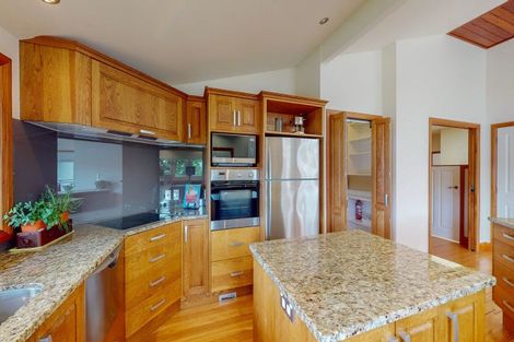 Photo of property in 22 Aileen Place, Whangamata, 3691