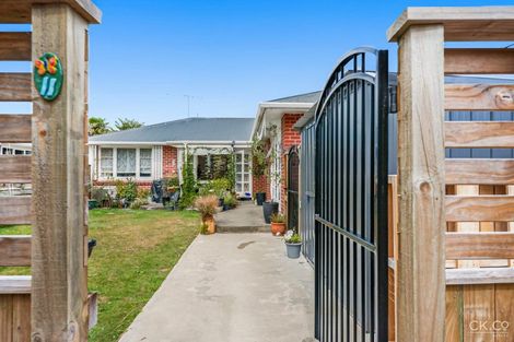 Photo of property in 11 Hall Grove, Ebdentown, Upper Hutt, 5018