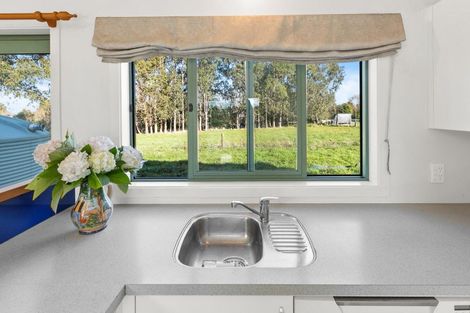 Photo of property in 27 Buckland Street, Tikokino, Waipawa, 4273