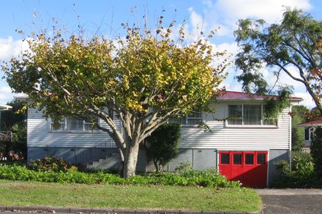 Photo of property in 27 Beaumonts Way, Manurewa, Auckland, 2102