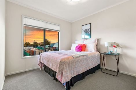 Photo of property in St Claire Village, 180/172 Mcleod Road, Te Atatu South, Auckland, 0610