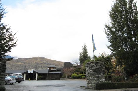 Photo of property in 13 Quartz Rise, Queenstown, 9300