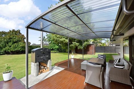 Photo of property in 16 Hampshire Court, Flagstaff, Hamilton, 3210