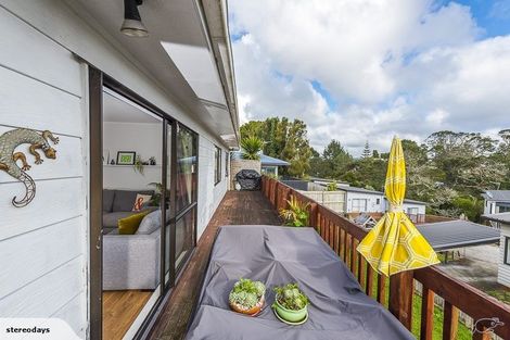 Photo of property in 47a Rehia Road, Massey, Auckland, 0614