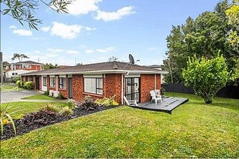 Photo of property in 303a/2 Great North Road, Henderson, Auckland, 0612