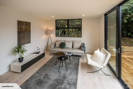 Photo of property in 14 Appleton Place, Karori, Wellington, 6012