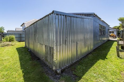 Photo of property in 680 Ferry Road, Woolston, Christchurch, 8023