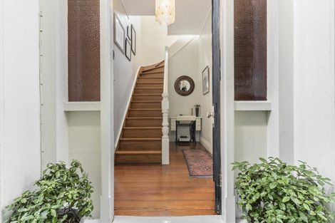 Photo of property in 100 Constable Street, Newtown, Wellington, 6021