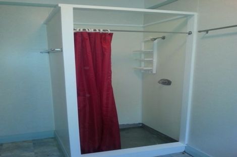 Photo of property in 18 Garden Road, Northland, Wellington, 6012