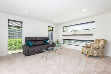 Photo of property in 14 Hazelnut Avenue, Prebbleton, 7604