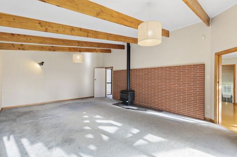 Photo of property in 106 Atawhai Road, Fitzherbert, Palmerston North, 4410