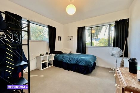 Photo of property in 6 Armstrong Avenue, Saint Martins, Christchurch, 8022