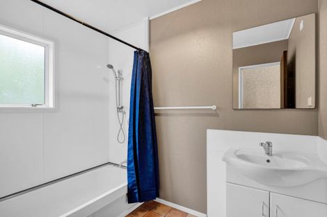 Photo of property in 29 Montjoy Street, Stratford, 4332