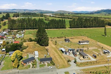 Photo of property in 8 Tauna Street, Lumsden, 9730