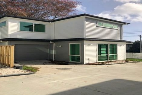 Photo of property in 4a Sherwood Avenue, Te Atatu South, Auckland, 0610