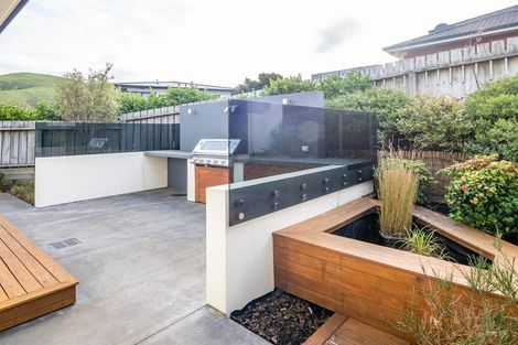 Photo of property in 24 Mauldeth Terrace, Churton Park, Wellington, 6037