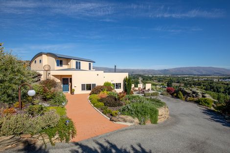Photo of property in 7 Hawkdun Place, Bridge Hill, Alexandra, 9320