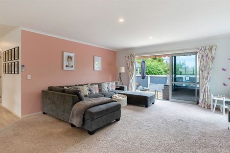Photo of property in 208 Mazengarb Road, Paraparaumu, 5032