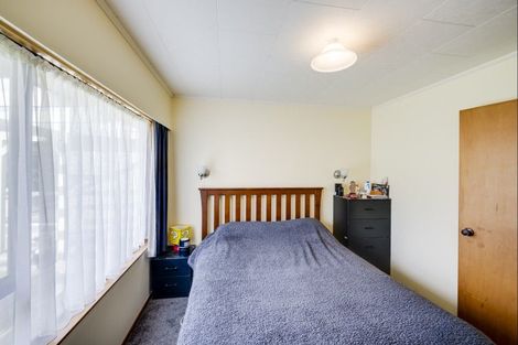 Photo of property in 1422 Woodstock Avenue, Mayfair, Hastings, 4122