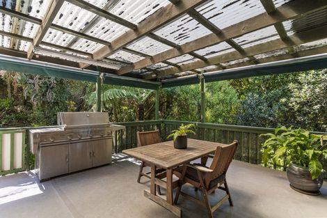 Photo of property in 1/27 Flavia Close, Torbay, Auckland, 0630