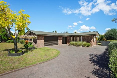 Photo of property in 143 Whitford Road, Somerville, Auckland, 2014