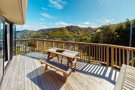 Photo of property in 25 Satara Crescent, Khandallah, Wellington, 6035