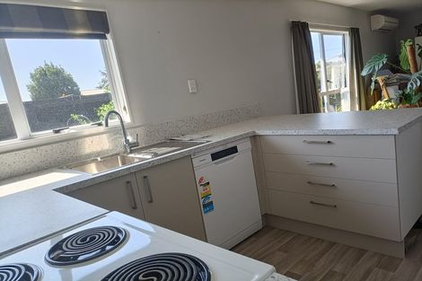 Photo of property in 27 Wrights Road, Addington, Christchurch, 8024