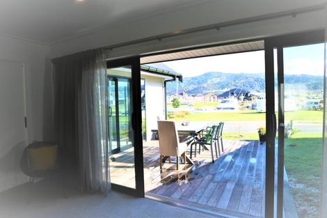 Photo of property in 70 Leeward Drive, Whitianga, 3510