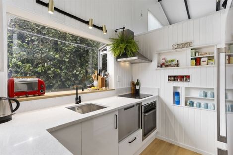 Photo of property in 4/101 Birkenhead Avenue, Birkenhead, Auckland, 0626