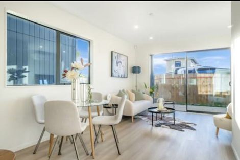 Photo of property in 14 Cherry Road, Bucklands Beach, Auckland, 2014