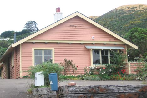 Photo of property in 10 Heke Street, Ngaio, Wellington, 6035
