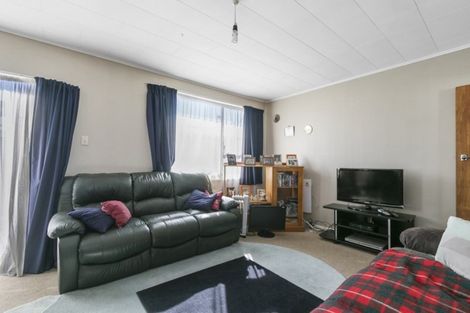 Photo of property in 85b Main Road, Wainuiomata, Lower Hutt, 5014