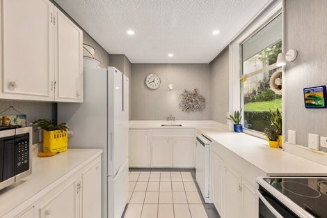 Photo of property in Jellicoe Towers, 191 The Terrace, Wellington Central, Wellington, 6011