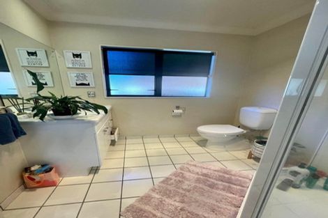 Photo of property in 35 Kawatiri Grove, Wainuiomata, Lower Hutt, 5014