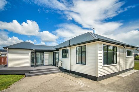 Photo of property in 3 Watson Street, Westport, 7825