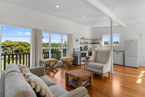 Photo of property in 17 Olsen Avenue, Mangawhai Heads, Mangawhai, 0505
