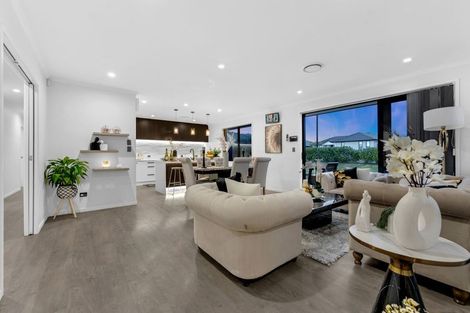 Photo of property in 62 Helenvale Crescent, Pokeno, 2402