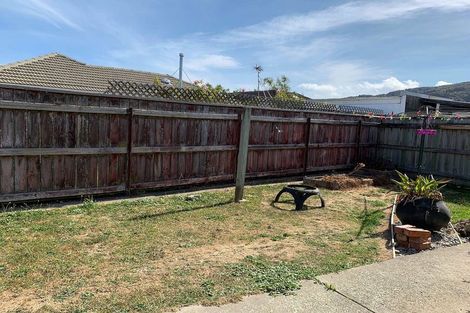 Photo of property in 20a Parera Grove, Heretaunga, Upper Hutt, 5018
