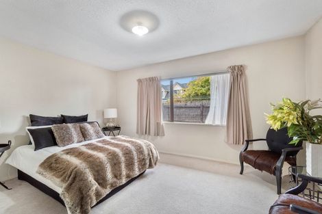 Photo of property in 5 Chokebore Place, Sockburn, Christchurch, 8042