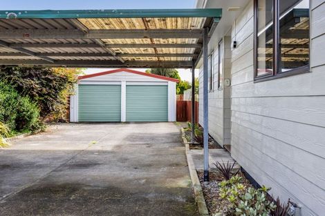 Photo of property in 38 Glamis Avenue, Bell Block, New Plymouth, 4312