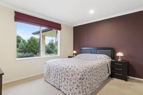 Photo of property in 9r Bradley Avenue, Pyes Pa, Tauranga, 3112