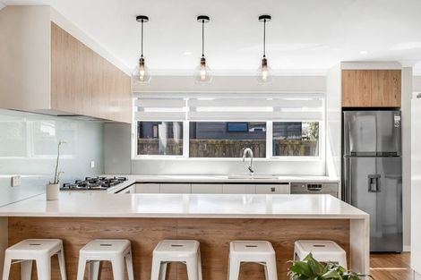 Photo of property in 37a Rollerson Street, Papakura, 2110