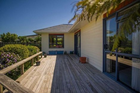 Photo of property in 11 Jacaranda Drive, Whitianga, 3510