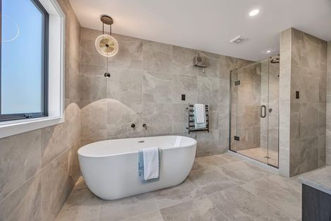 Photo of property in 8 Koheru Place, Long Bay, 0630
