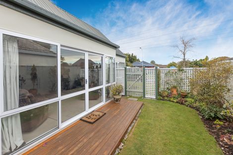 Photo of property in 46 Westgrove Avenue, Avonhead, Christchurch, 8042
