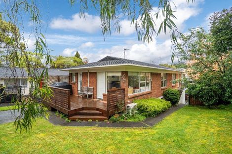 Photo of property in 2/110 Monarch Avenue, Hillcrest, Auckland, 0627